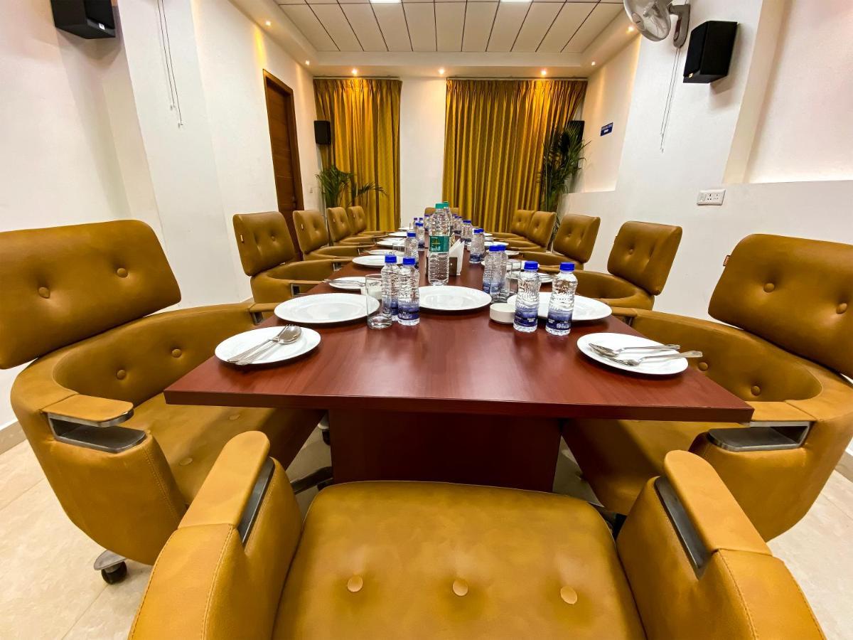 Sky Suites Gurgáon Kültér fotó